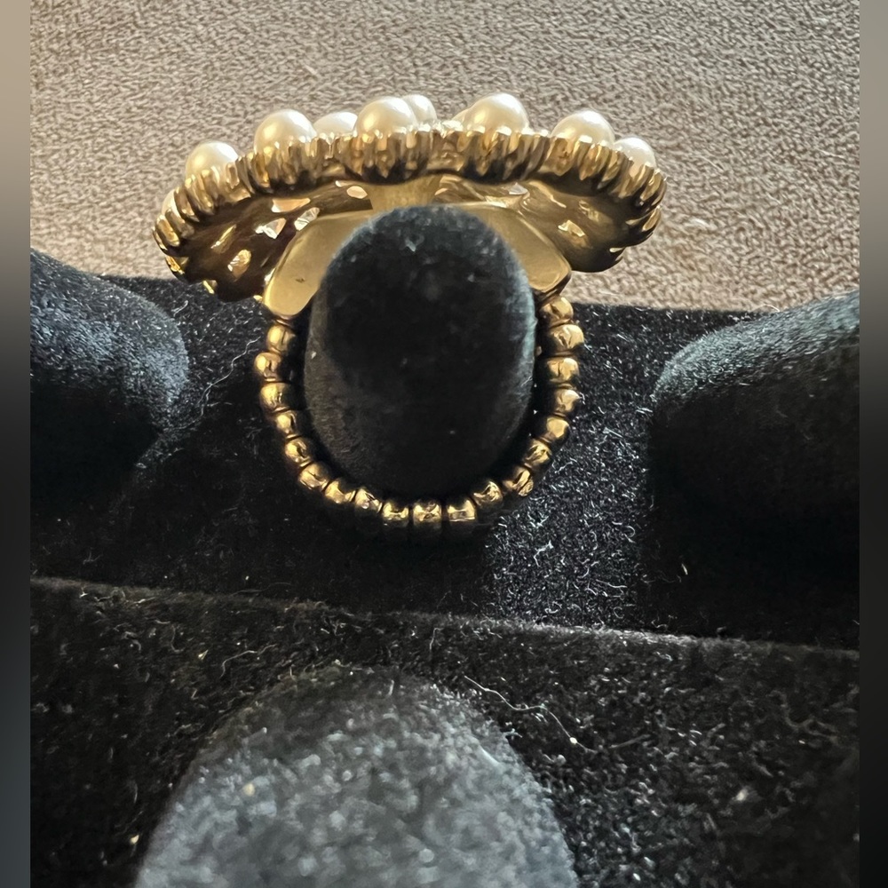 Pearl & Rhinestone Round Stretch Ring - Picture 4 of 5